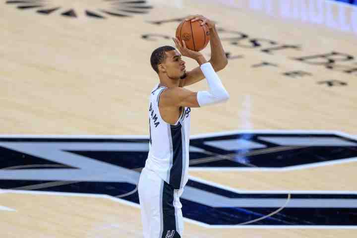 雨燕免费直播NBA